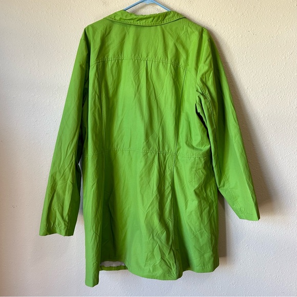 Eddie Bauer | Green Outdoor Jacket - Picture 2 of 10